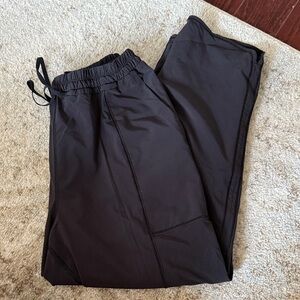 Lululemon Cropped Black Pants